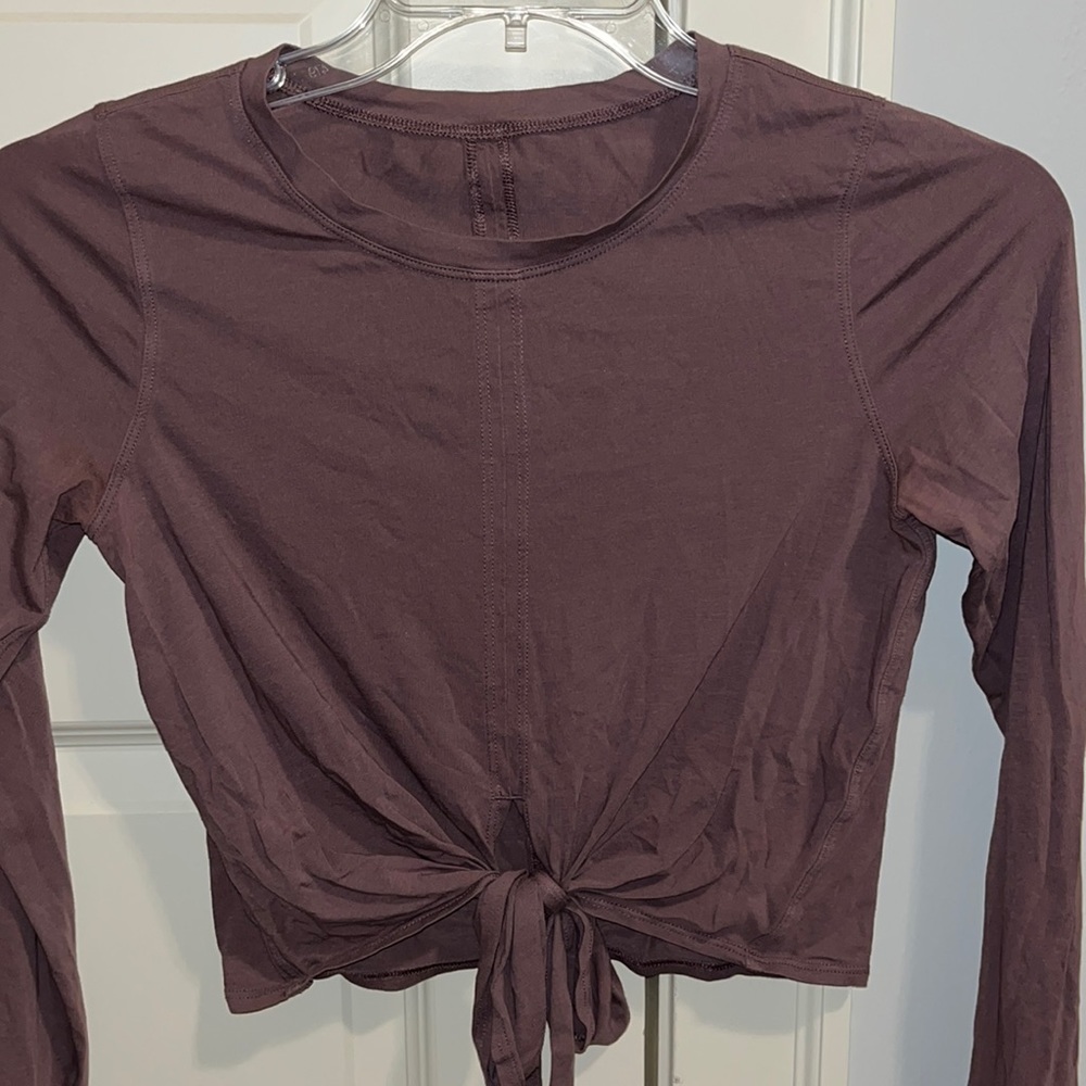 purple long sleeve lulu shirt